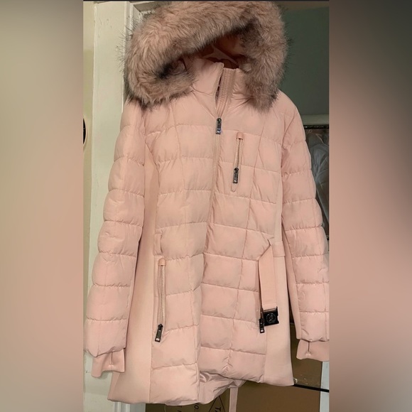 Michael Kors Women’s Belted Puffer Coat- Pink - Picture 6 of 14